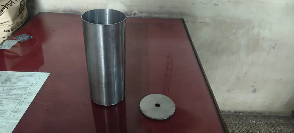 Niobium crucible