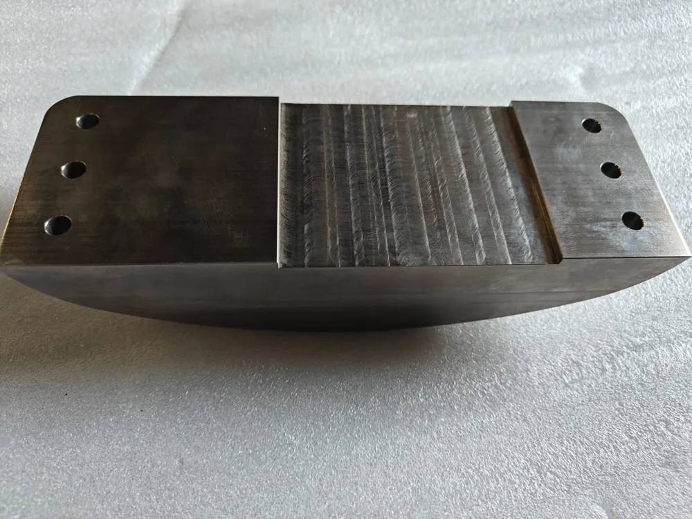 Tungsten ballast piece